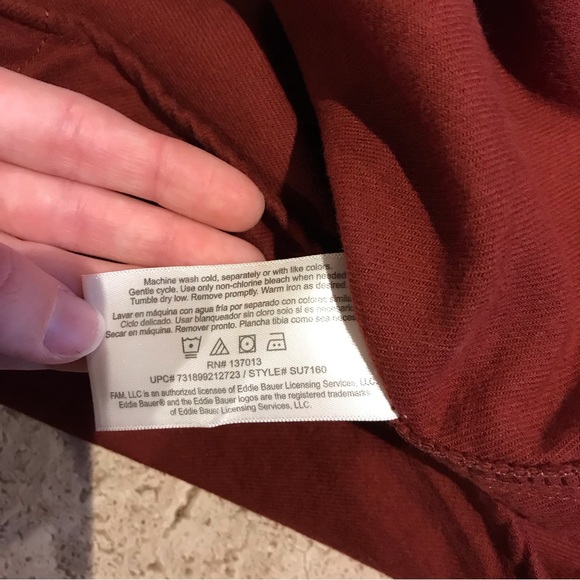 Eddie Bauer Maroon Burgundy Men’s Flannel Dress Shirt size Large - Picture 5 of 7